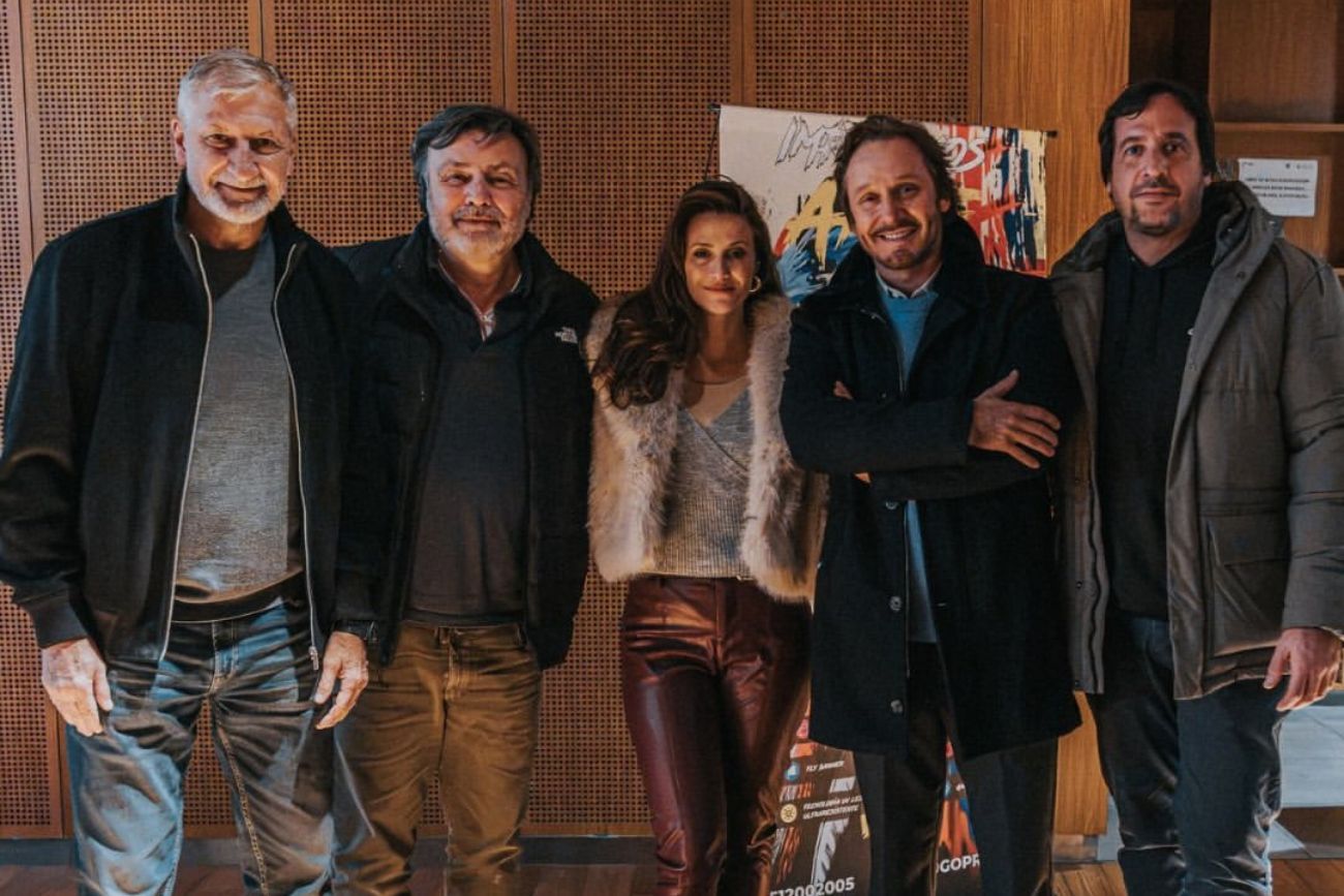 Netflix en Córdoba: Benjamín Vicuña y Mónica Antonópulos filmaron escenas en lugares icónicos de la ciudad