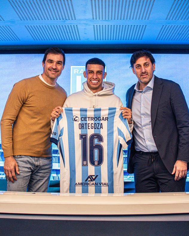 Ortegoza, en Racing.