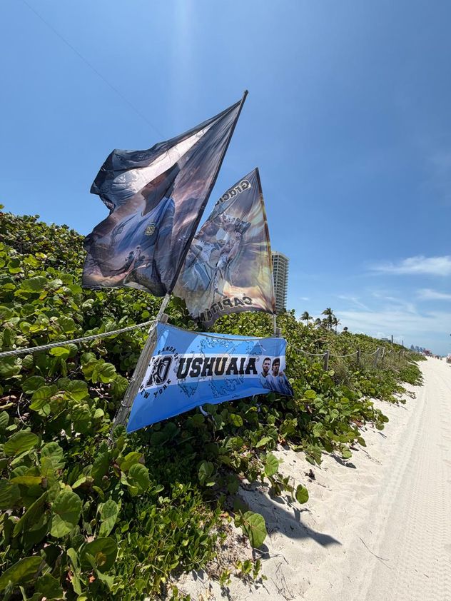 Hinchas argentinos en Miami.