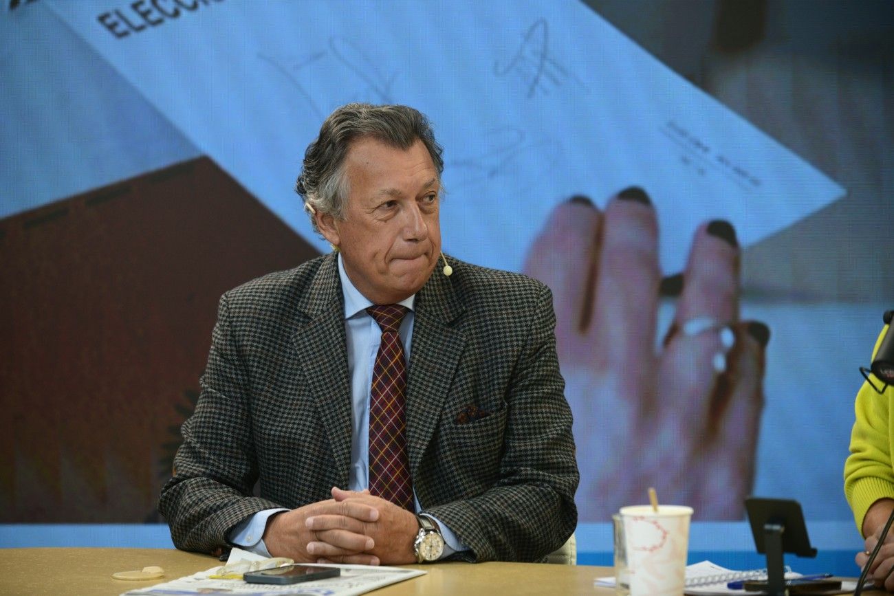 En la Voz En vivo: Alberto Ricardo Dalla Via Titular de la Cámara Nacional Electoral.