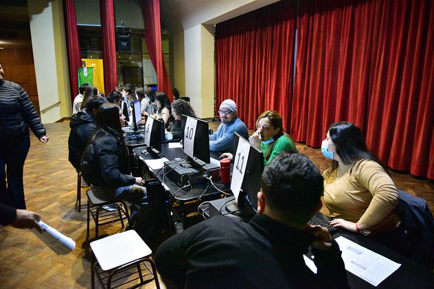 Segunda convocatoria de preinscripciones para la escuela de oficios de extensión de la UNC. 