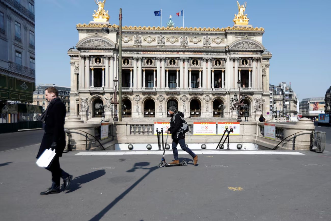 París: la histórica Ópera Garnier retrasará su reapertura hasta 2032 por contaminación con plomo