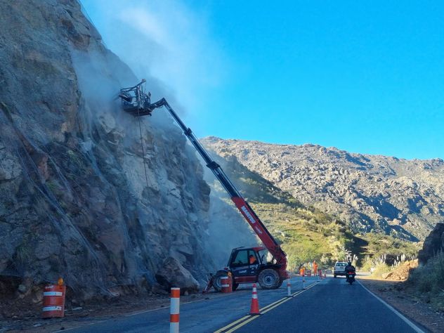 Obras para resguardar laderas en la ruta de Altas Cumbres.