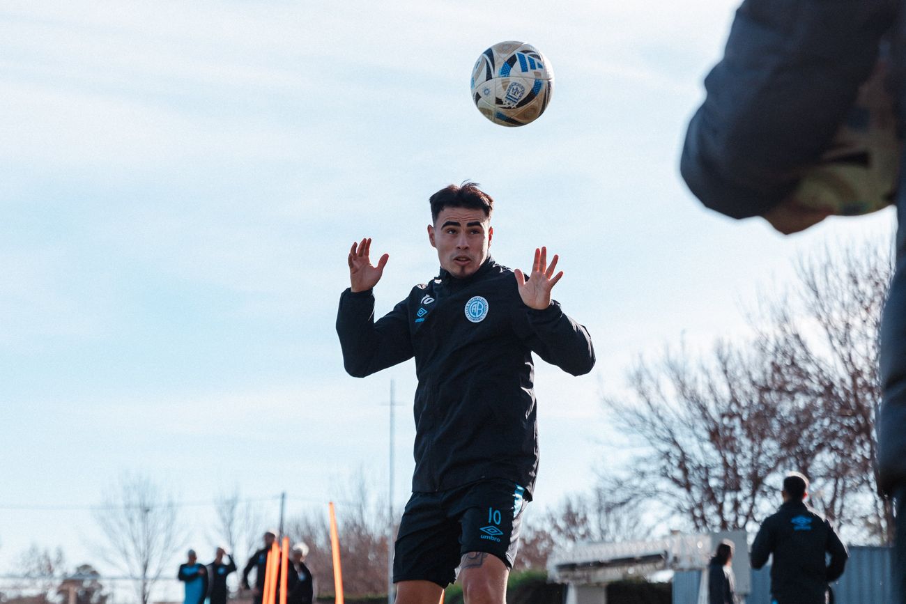 Lucas Zelarayán en pleno trabajo de pretemporada.
