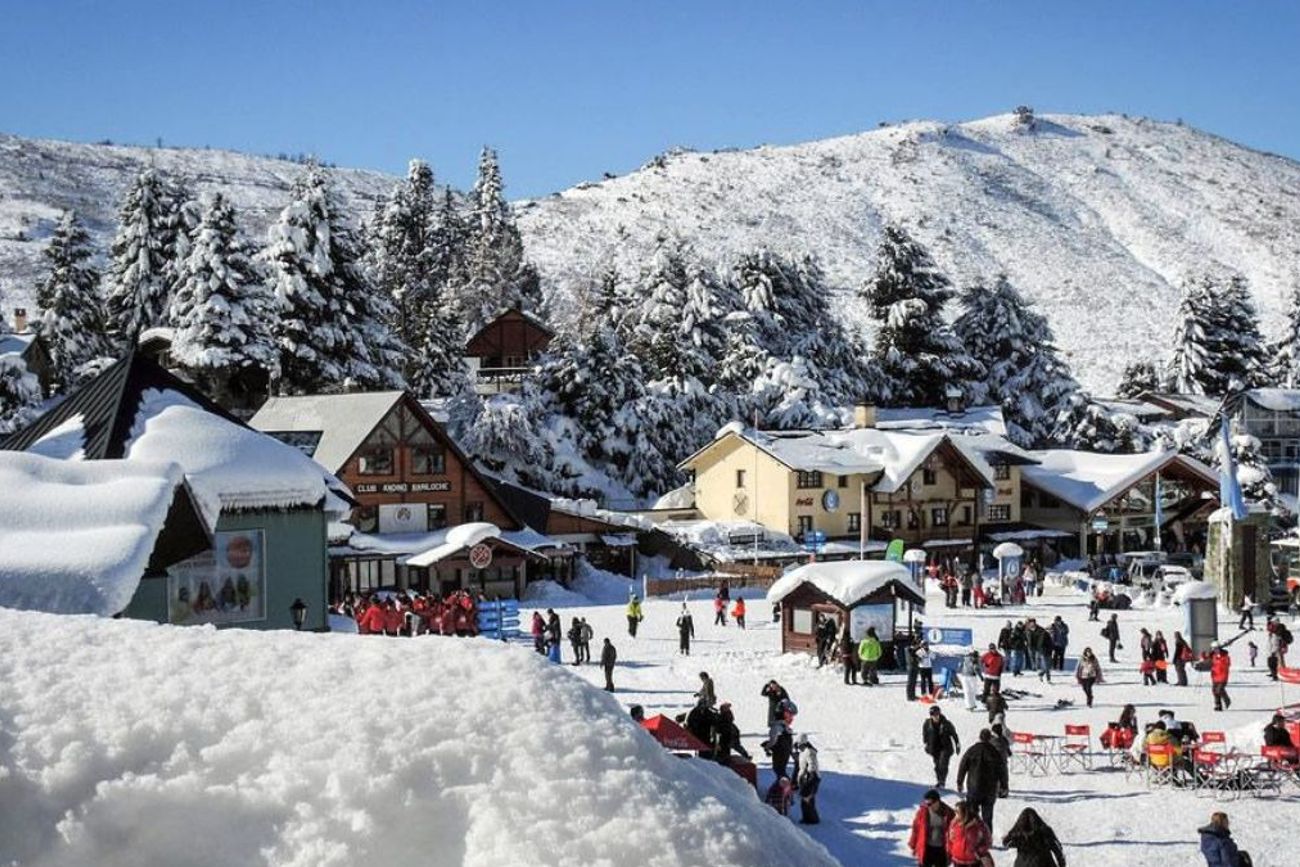 Bariloche encabeza el ranking de destinos nacionales más elegidos para las vacaciones de invierno 2026, seguida por Buenos Aires, Puerto Iguazú, Mendoza y Salta.
