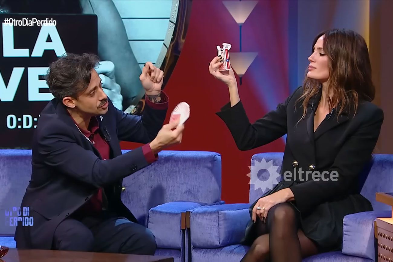 Paula Chaves, sorprendida con el truco de Rada. Foto: captura pantalla.