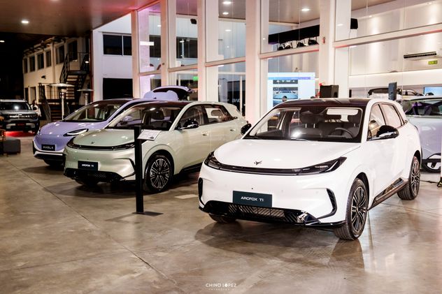 Familia Parra presentó ARCFOX, una nueva propuesta de movilidad eléctrica.
