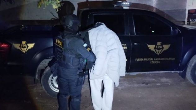 La FPA desbarató organizaciones narco en Cruz del Eje, San Francisco y Santa Fe: hay nueve detenidos.