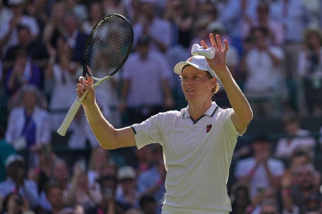Los padres de Jannik Sinner no aceptaron estar en el Palco Real de Wimbledon y la situación disparó una polémica.