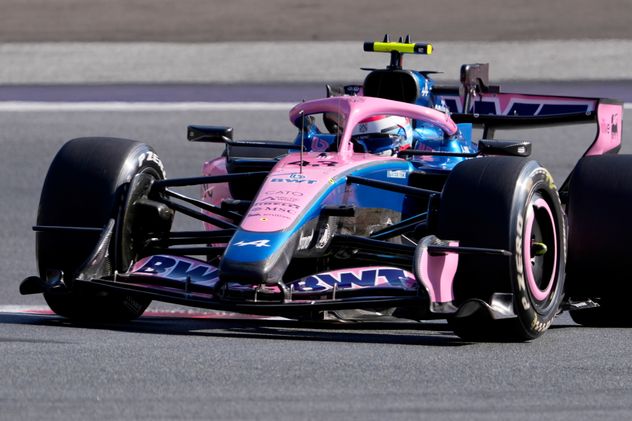 Franco Colapinto busca mejorar con Alpine en Silverstone, pero les está constando encontrar la puesta a punto.