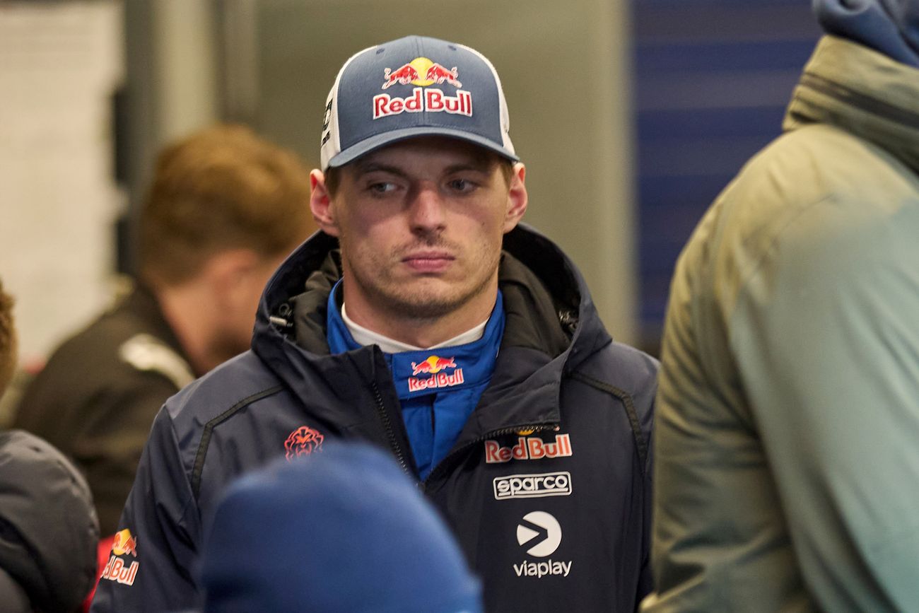 Los autos LEGO para el desfile de los pilotos de Fórmula 1 en Silverstone disparó duras críticas de Max Verstappen.