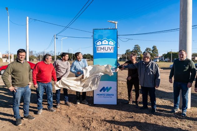 La intendencia anunció un nuevo programa de 500 terrenos sociales para dar respuesta a la demanda habitacional de las familias locales.