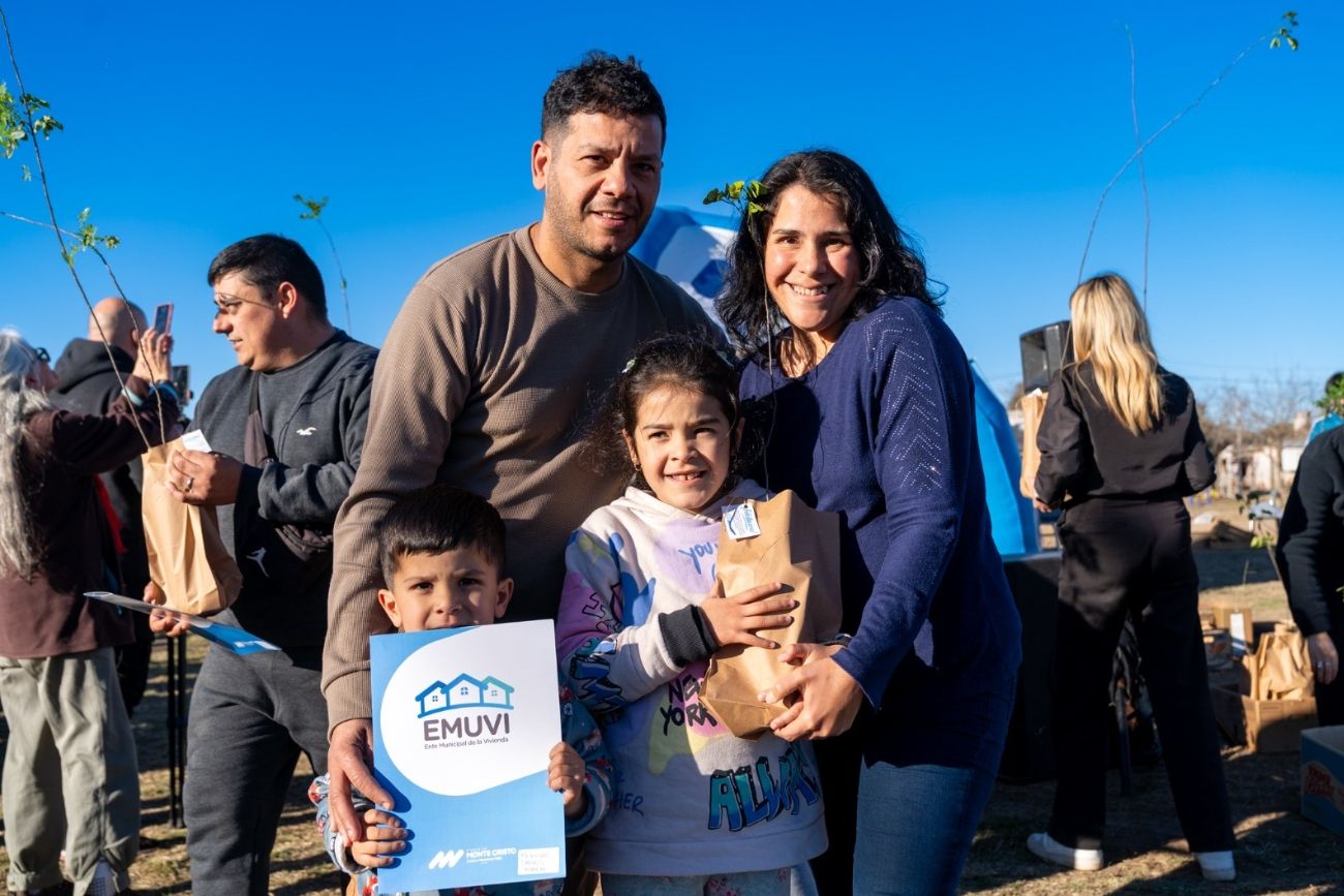 Los nuevos planes habitacionales del municipio están segmentados bajo las modalidades Plan Joven, Plan Familia y Plan Familia Plus para abarcar diferentes perfiles de adjudicatarios.