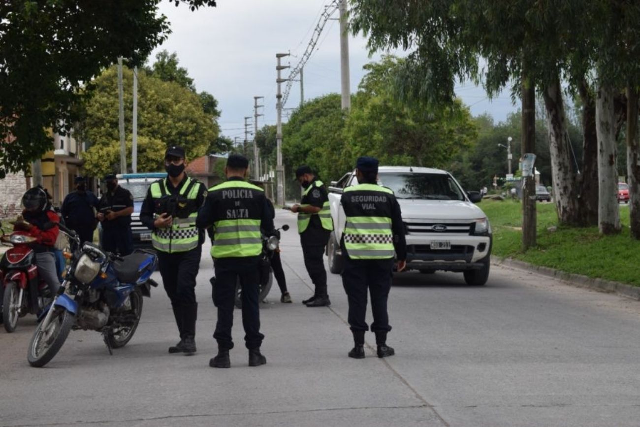 Vacaciones de invierno: refuerzan los controles en las rutas con operativos sorpresa en 19 provincias.