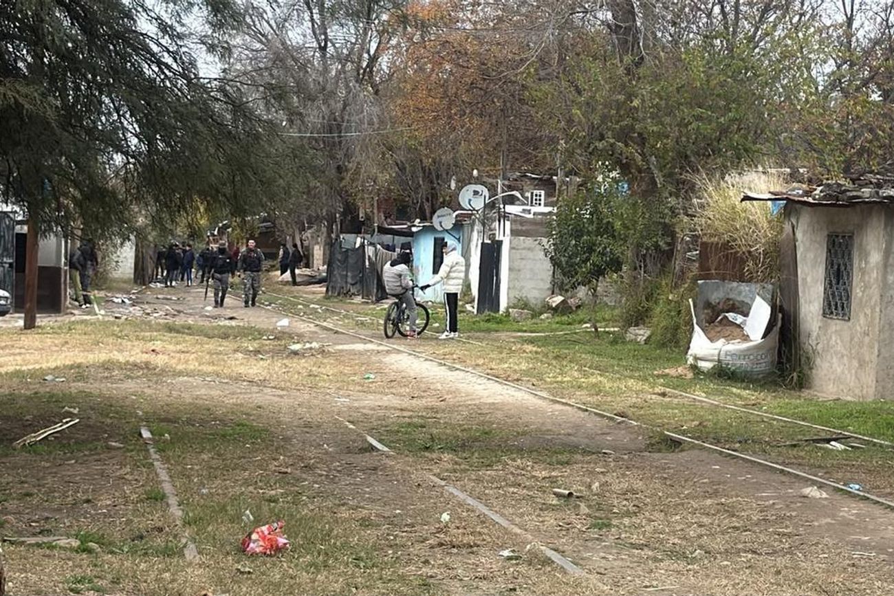 Córdoba: asesinaron a un hombre en Villa del Milagro y detuvieron a una mujer