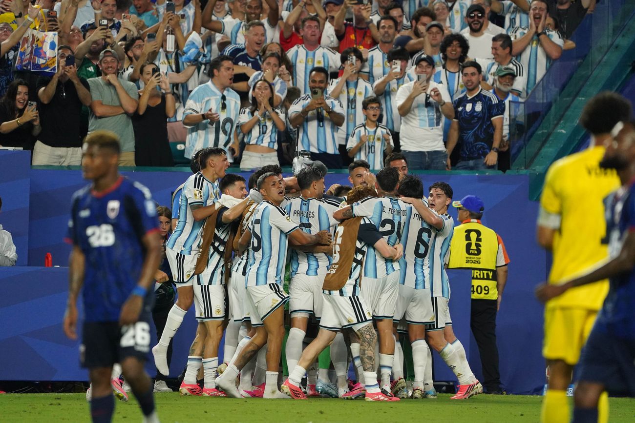 Argentina sufrió como nunca, pero Messi sigue vivo: el campeón sobrevivió al milagro de Cabo Verde