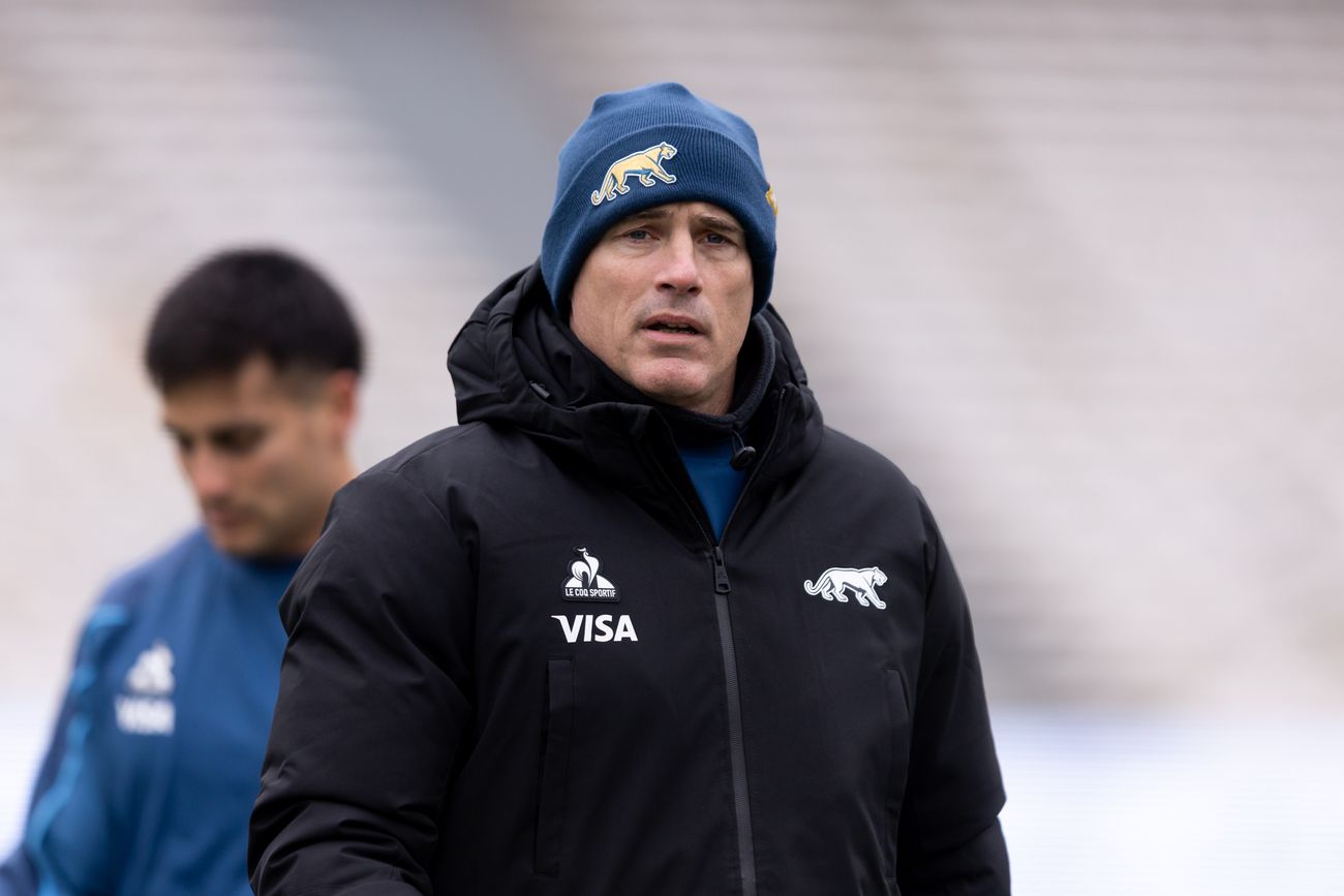Felipe Contepomi, head coach de Los Pumas, en el estadio Mario Alberto Kempes.