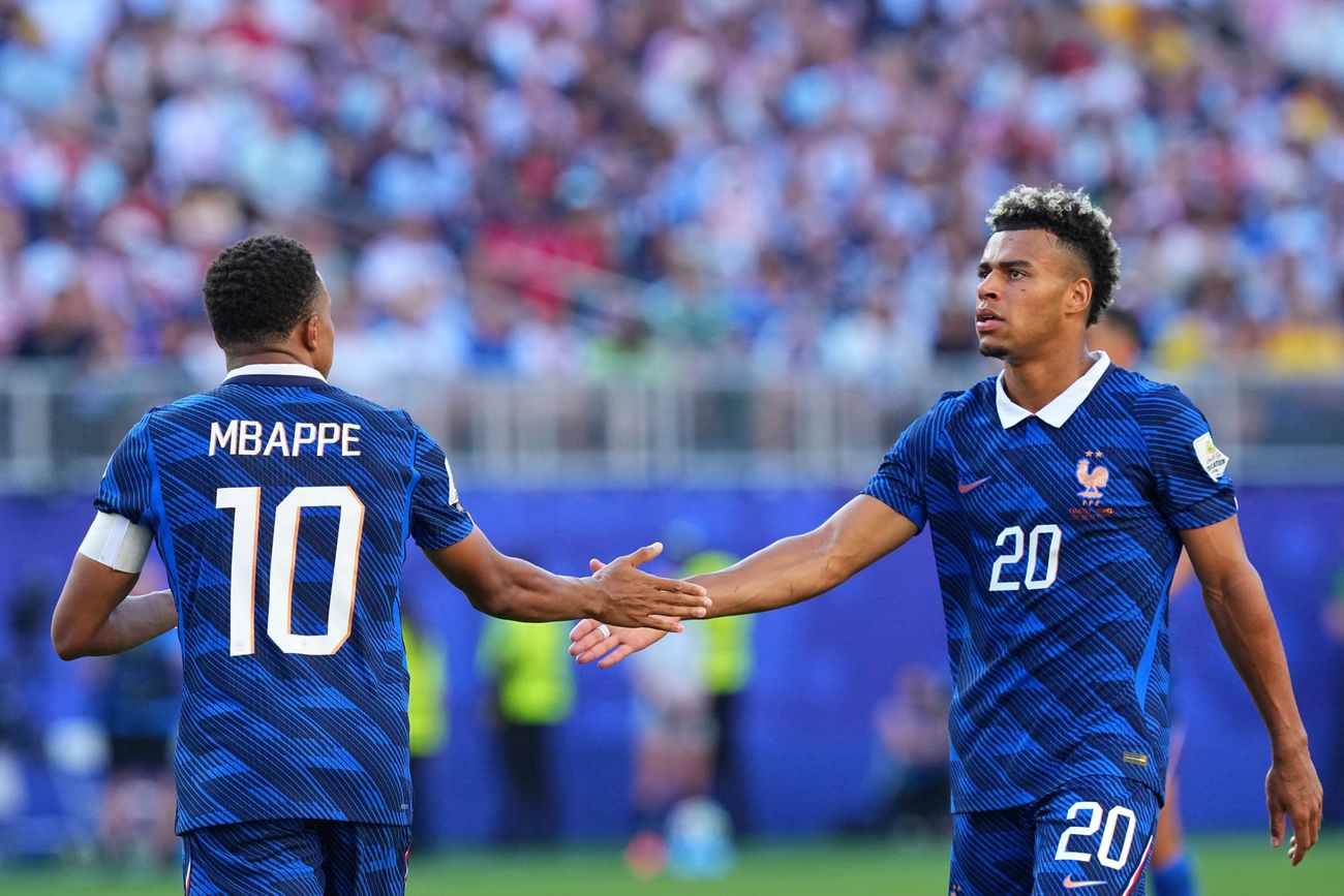 Francia lo abrió con un penal de Mbappé y venció 1 a 0 a Paraguay