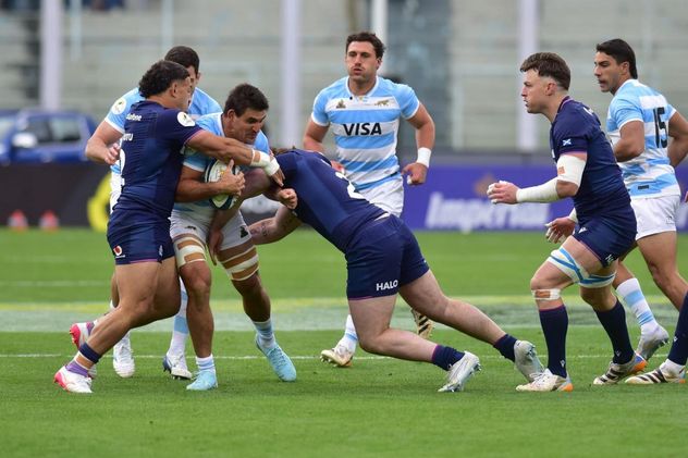 Los Pumas se enfrentan al seleccionado de Escocia en el Estadio Kempes.
