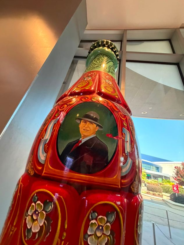 En un museo dedicado a Coca-Cola, en el corazón de Georgia, también hay un pedacito de Argentina.