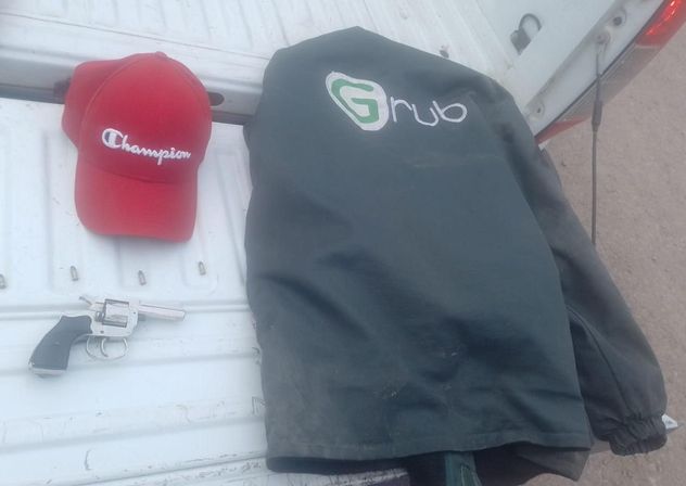 Ciudad de Córdoba. Detuvieron a dos hombres armados tras un operativo en Villa El Libertador.