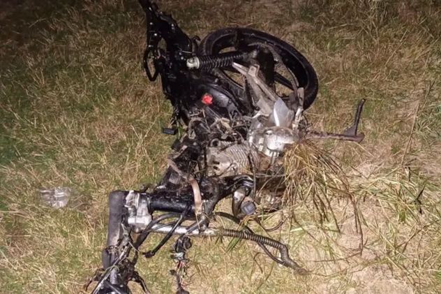 Tragedia en Chaco: un futbolista de 18 años murió tras un violento choque entre un auto y una moto
