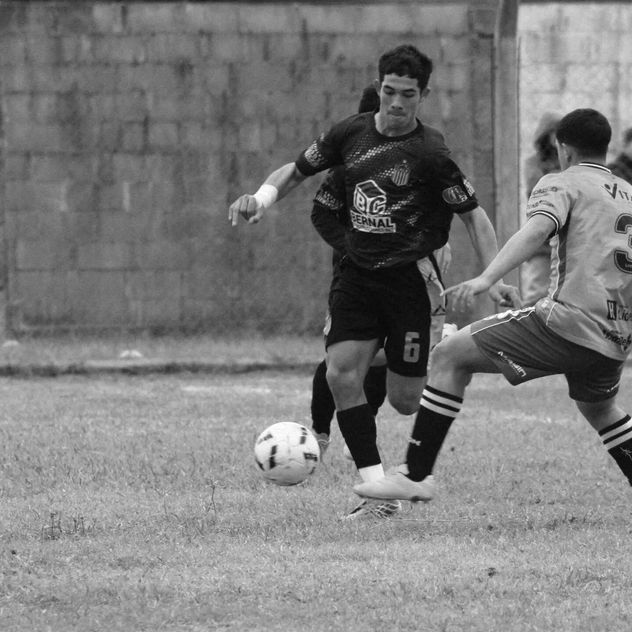 Tragedia en Chaco: un futbolista de 18 años murió tras un violento choque entre un auto y una moto
