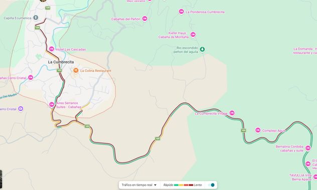 La nieve colapsó el acceso a La Cumbrecita: largas filas y demoras para llegar este domingo