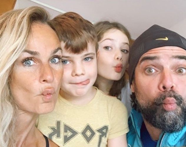 Sabrina Rojas, Fausto, Esperanza y Luciano Castro cuando aún el matrimonio estaba junto