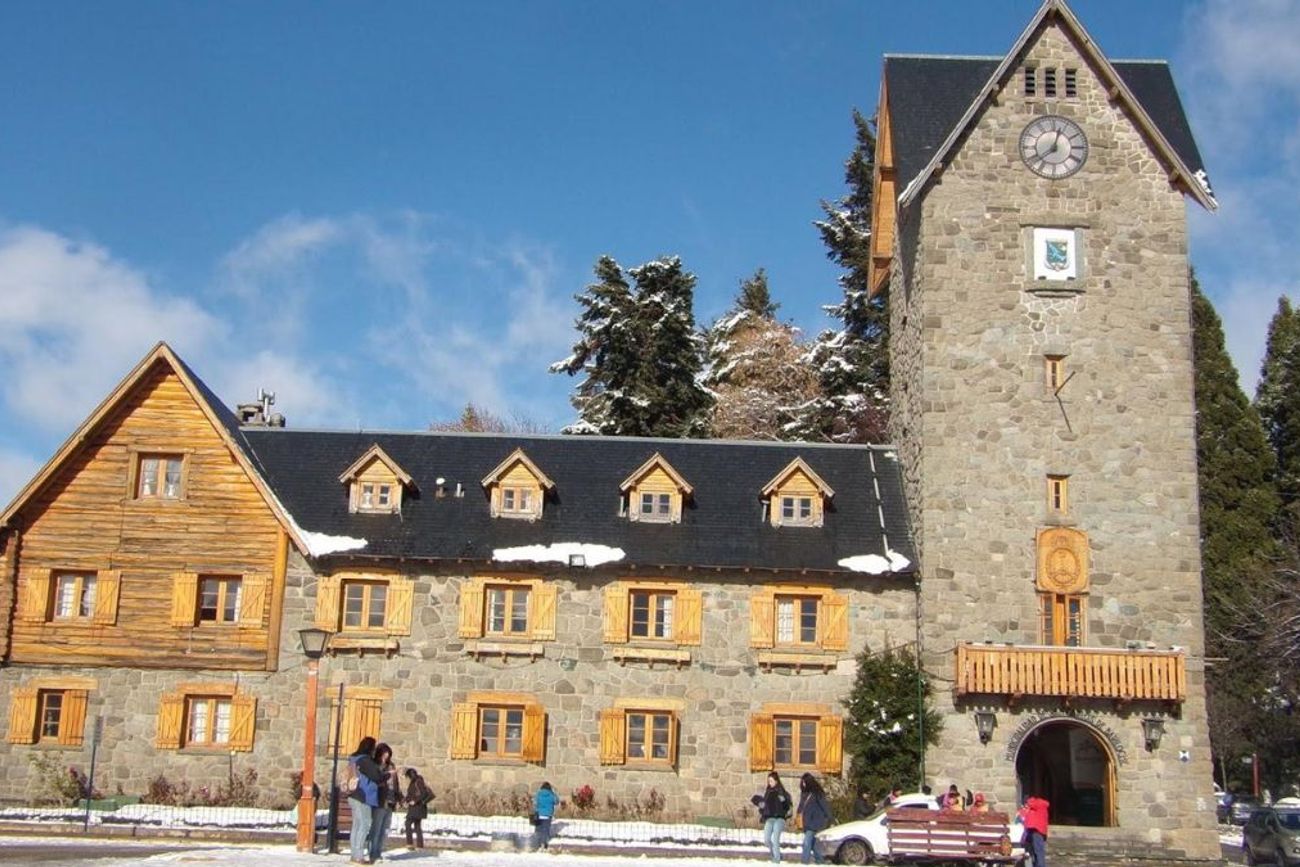 Bariloche cuenta con múltiples propuestas para quienes buscan disfrutar de la nieve sin practicar esquí.