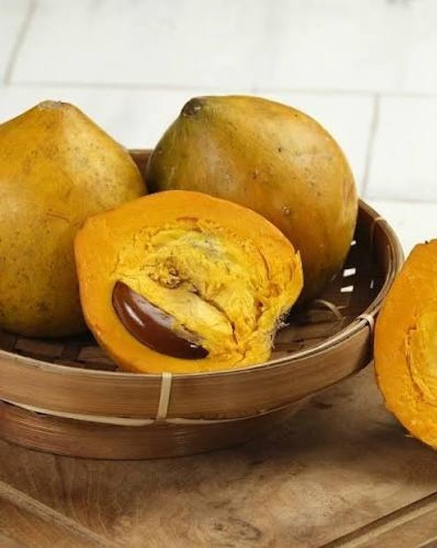 Pocos la conocen: así es el canistel, la fruta amarilla que recuerda al flan y al dulce de leche.