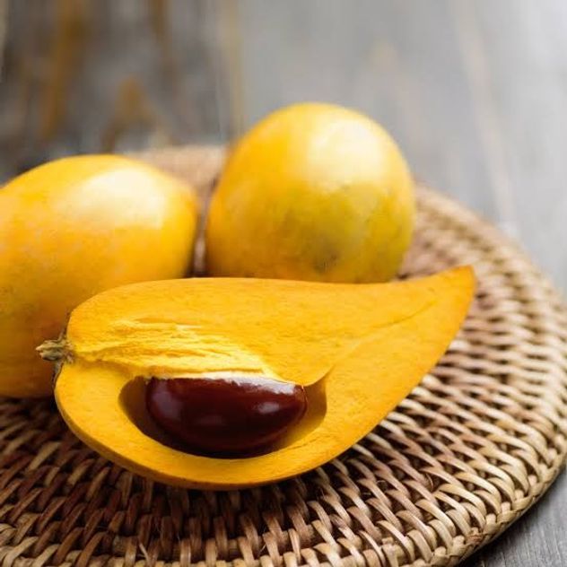 Pocos la conocen: así es el canistel, la fruta amarilla que recuerda al flan y al dulce de leche.