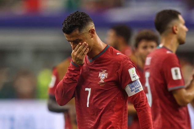 Tras seis Copas del Mundo, Cristiano Ronaldo deja el seleccionado de Portugal al perder con España en los octavos de final.