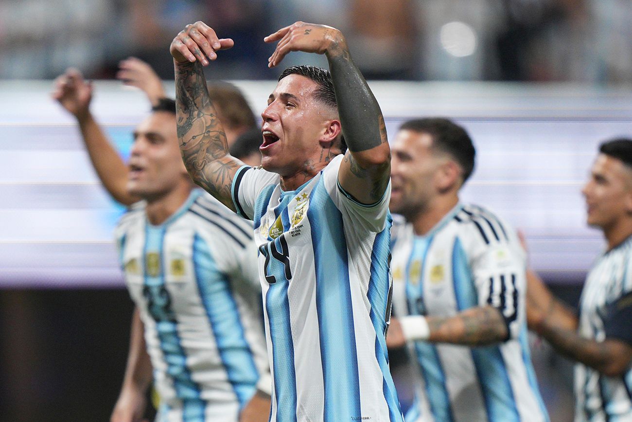 La selección argentina festeja su pase a cuartos de final del Mundial 2026.