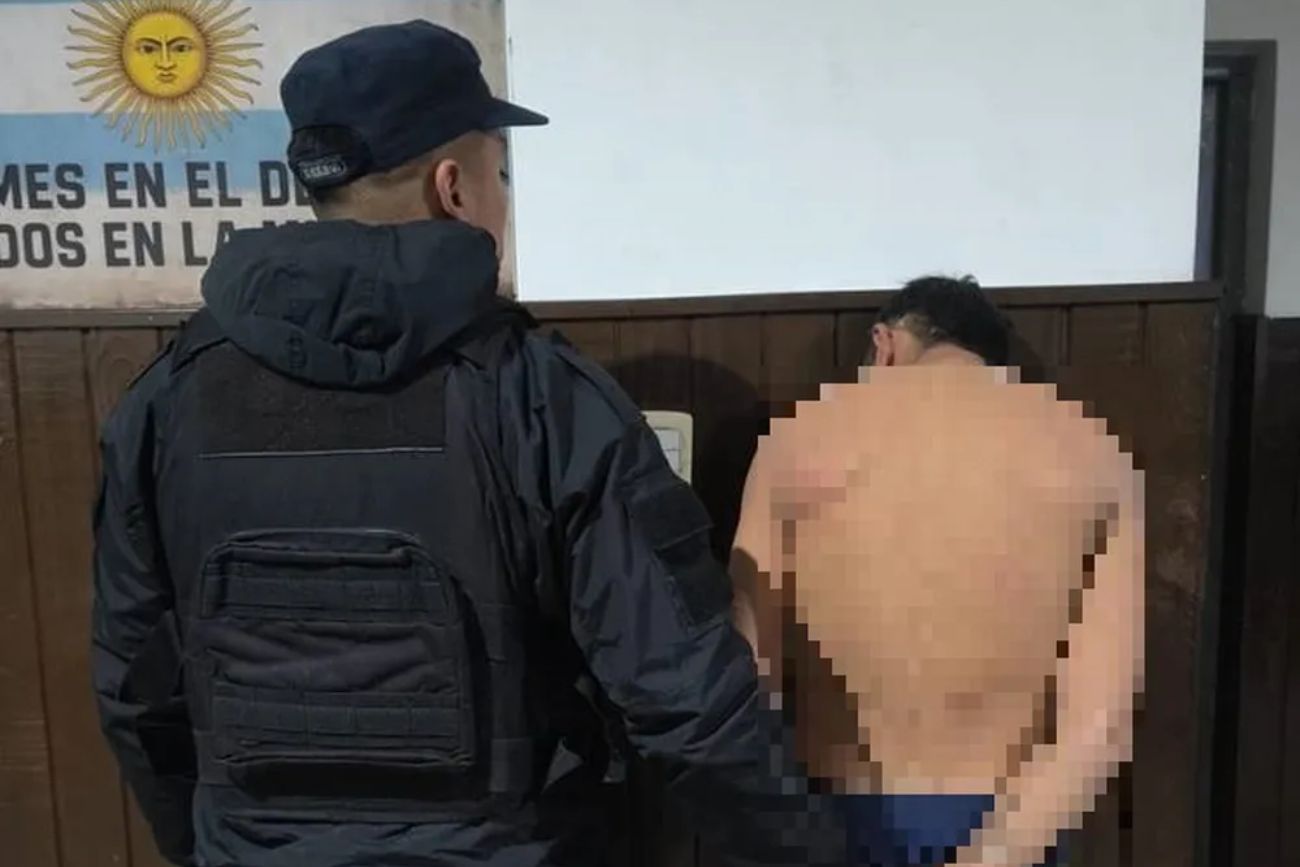 Un hombre fue detenido por agredir físicamente a sus sobrinos: intentó escapar por los techos