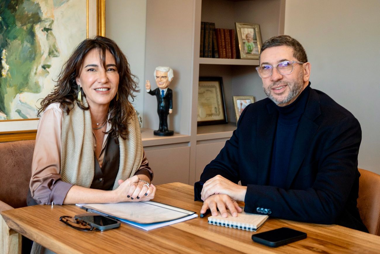 Natalia de la Sota y Juan Manuel Olmos en una reunión en Córdoba.