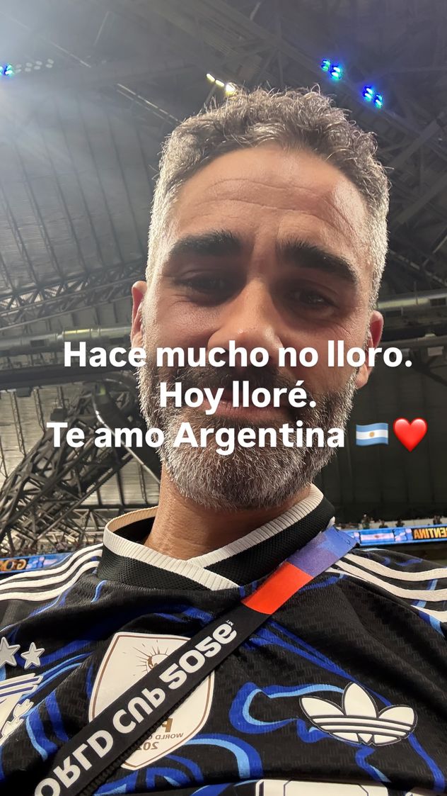 El festejo mundialista del Pollo Álvarez.