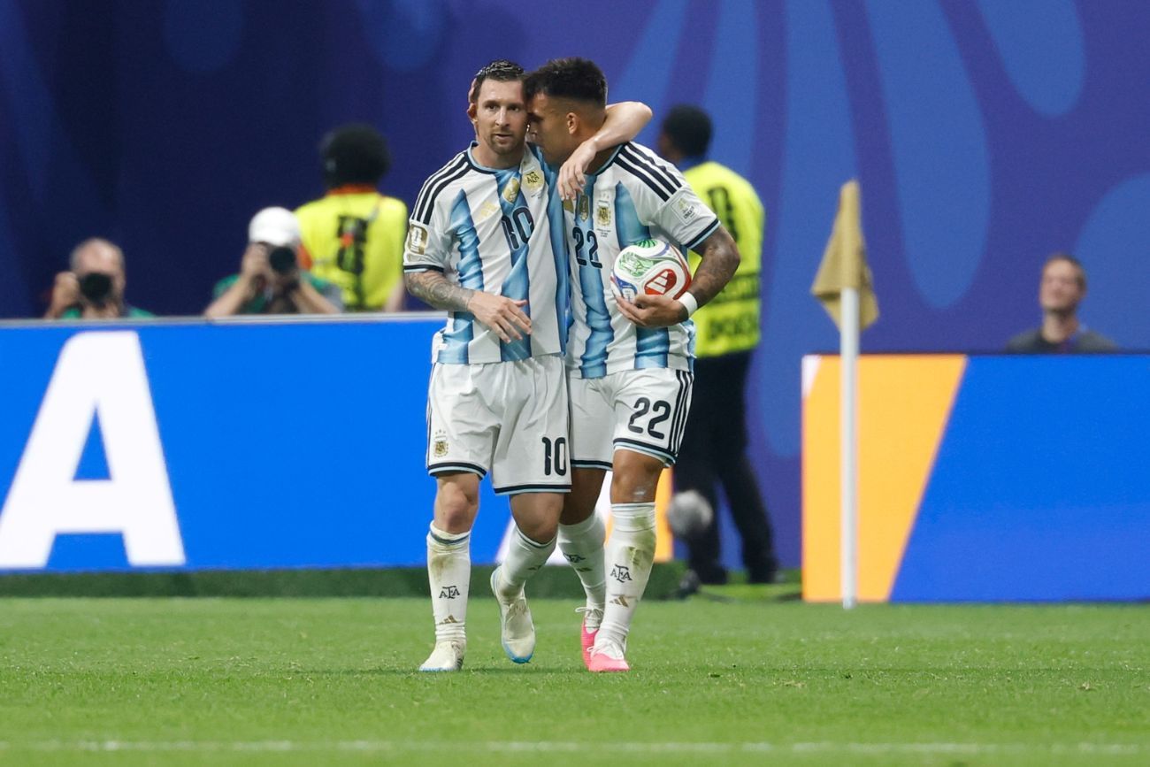 La emoción de Lautaro Martínez y la dedicatoria a Messi tras el triunfo ante Egipto: "Es nuestro guía"