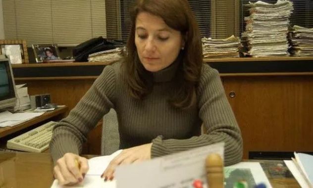 Los registros son históricamente dependientes de la documentación en papel. (La Voz/Archivo)