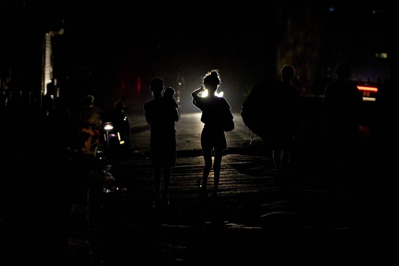 Cuba, sin energía eléctrica. La Habana con un apagón total.