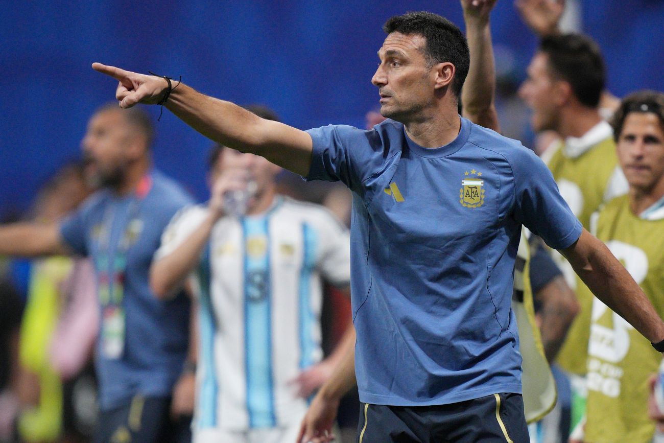 Scaloni habló de todo tras el triunfo de Argentina: su emoción, los cambios que hizo y el mensaje a Messi