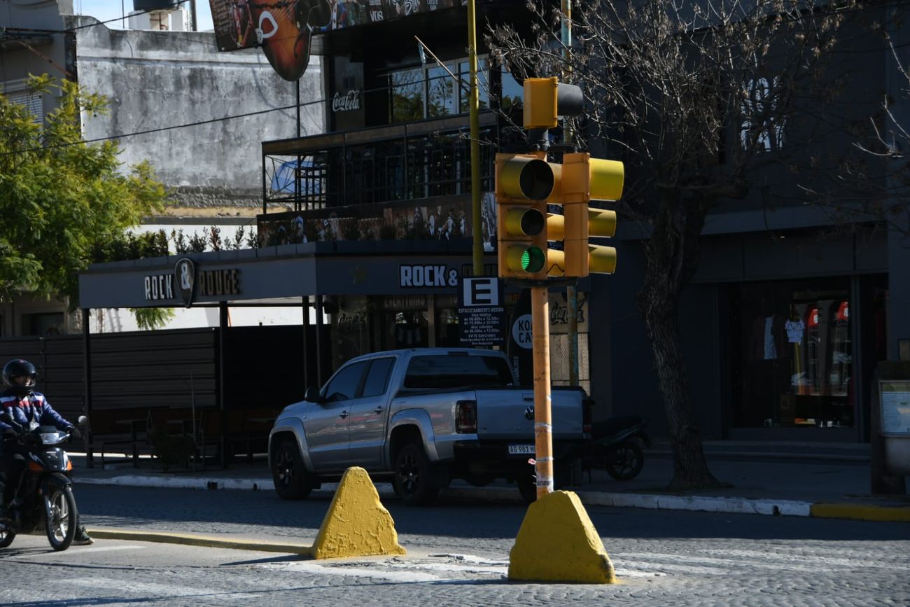 Investigan un caso de abuso sexual a una adolescente ocurrido en la vía pública.