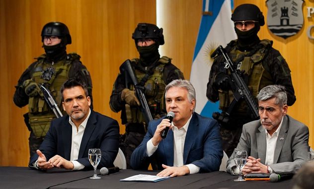 Ley Antibúnkeres y Antiaguantaderos: "Es un instrumento central para seguir mejorando la seguridad de los cordobeses”, dijo Martín Llaryora.