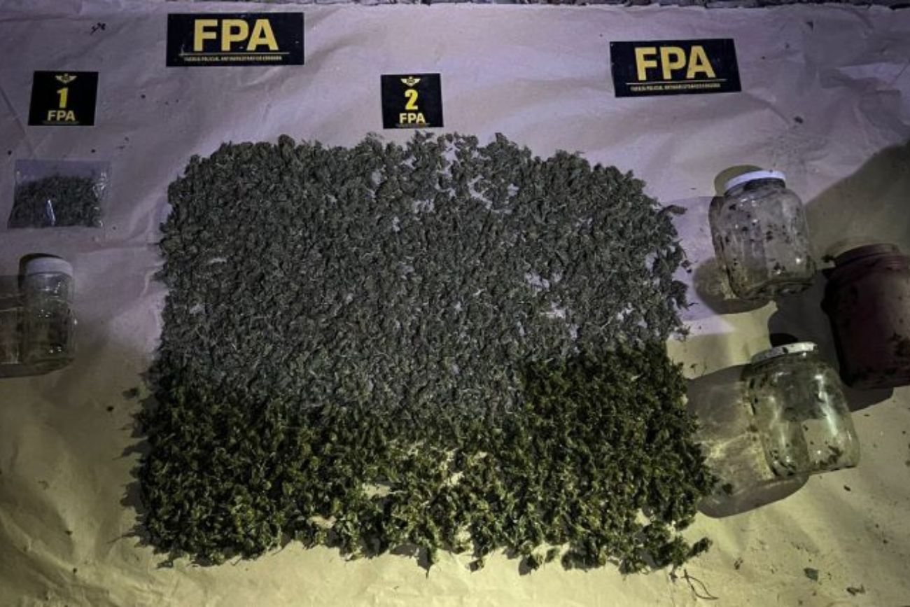 San Agustín: cayó una banda familiar que enterraba la droga en sus casas