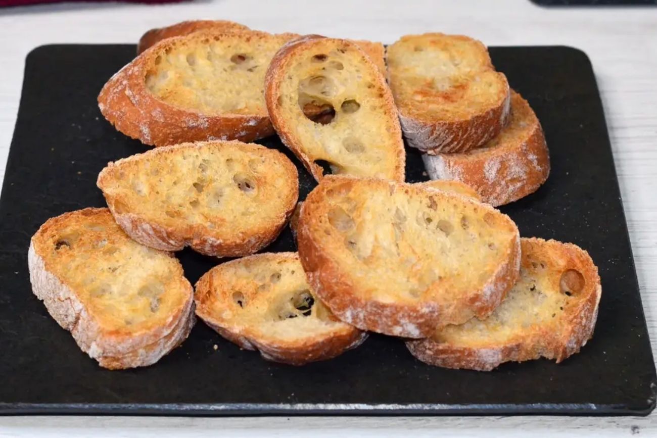 Cómo hacer tostadas perfectas en la air fryer: el paso a paso para un dorado uniforme