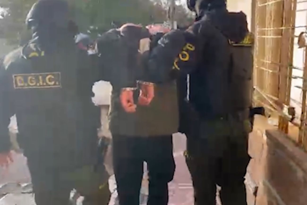 Violencia y robos a choferes de aplicación: detuvieron a dos personas y secuestraron armas