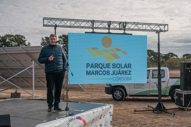 Marcos Juárez inauguró su primer parque solar comunitario.