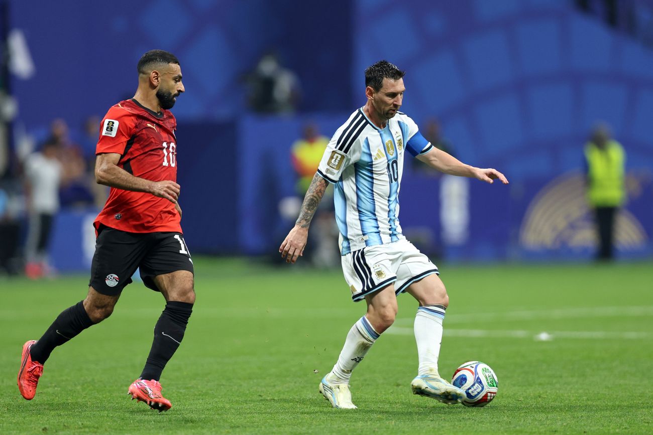 Mohamed Salah desactivó la polémica tras la eliminación ante Argentina: No creo que nos hayan robado