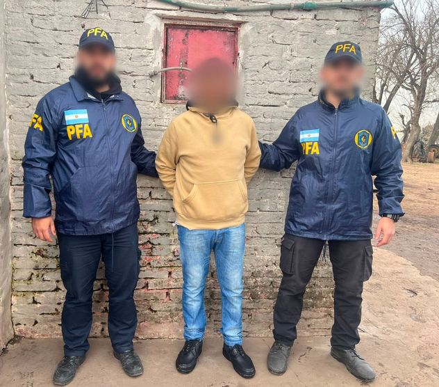 Dos detenidos. (PFA)