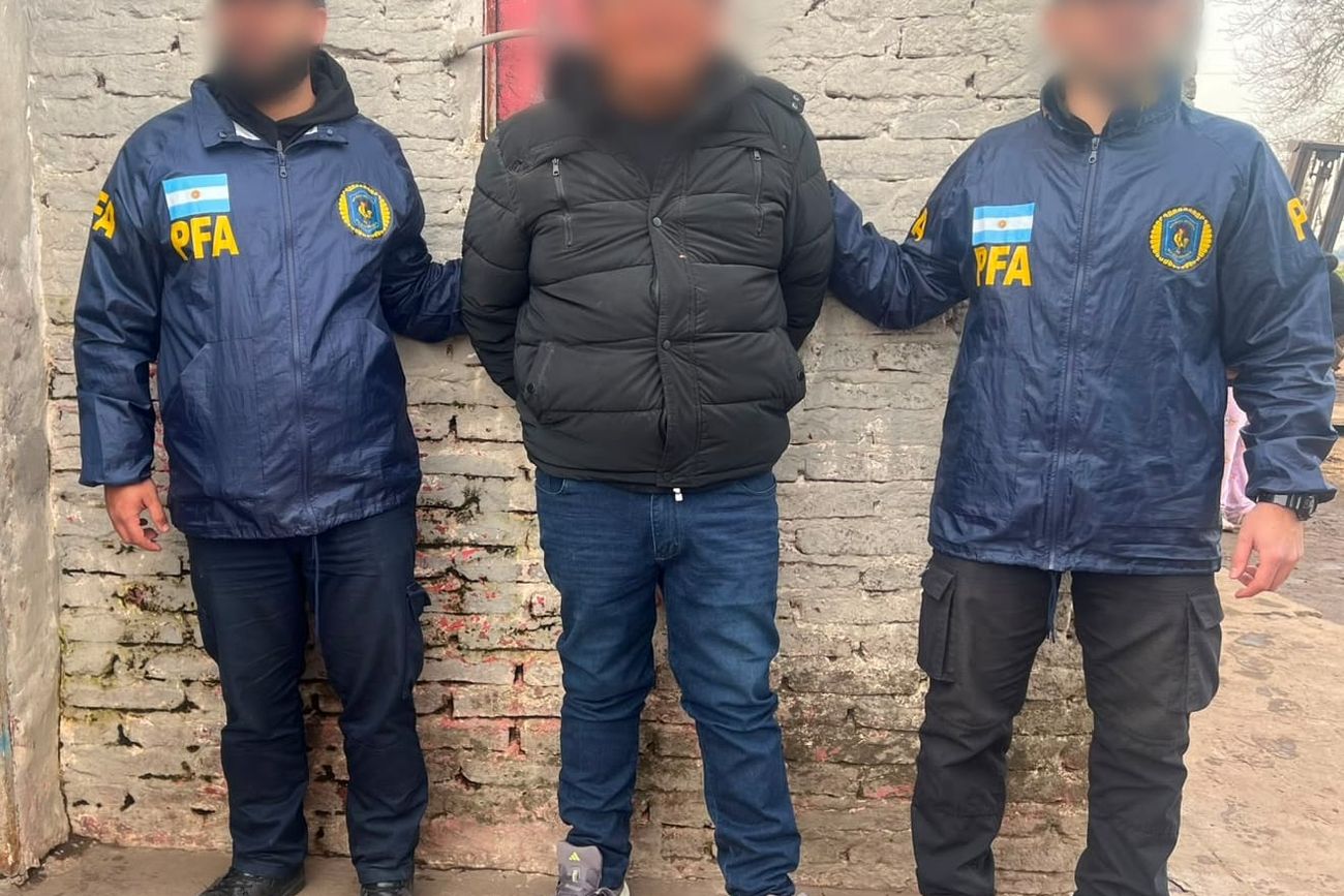 Dos detenidos. (PFA)